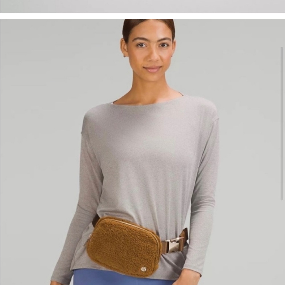 Lululemon Sherpa Belt bag